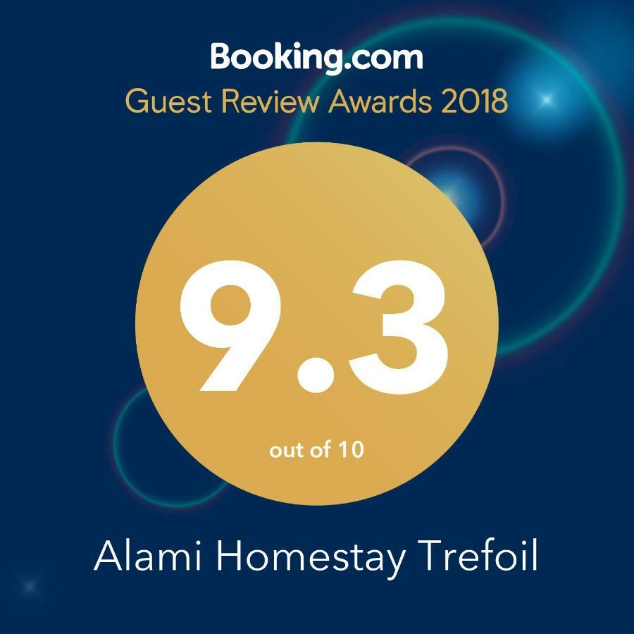 Alami Homestay Trefoil Kuala Selangor Zewnętrze zdjęcie